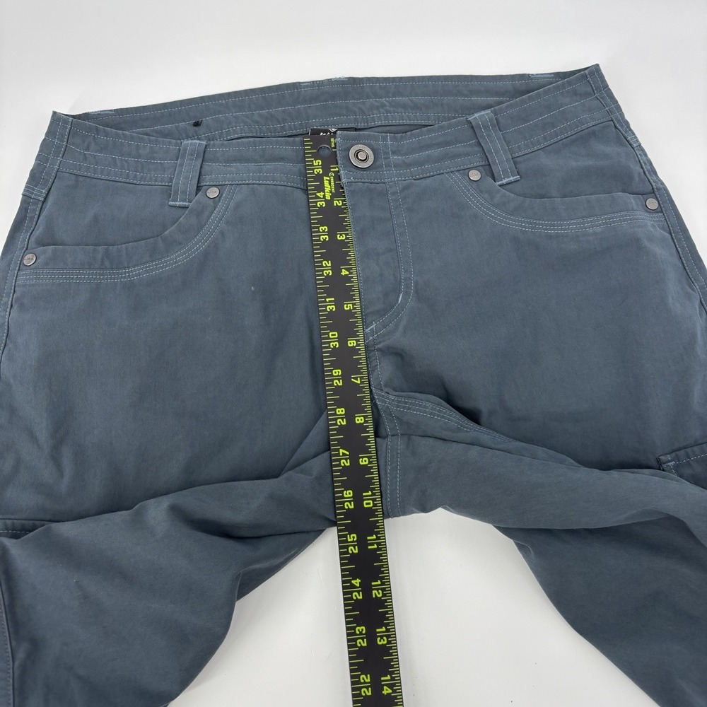 Kuhl Blue Cargo Shorts Women 8 Mid Rise Hiking Utility 10.5" Inseam Pockets - Picture 9 of 10